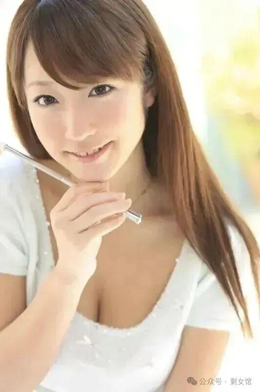 白色月光之后电视剧海报